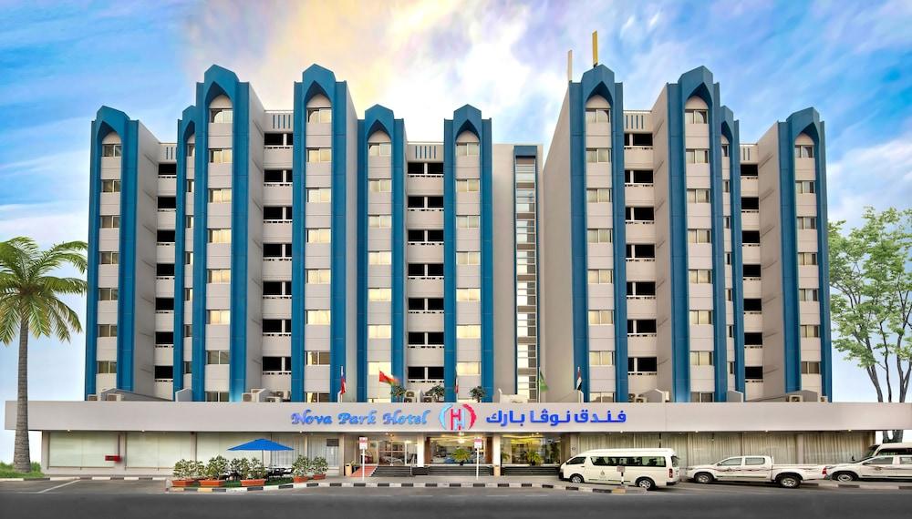 Nova Park Hotel Шарджа Екстериор снимка