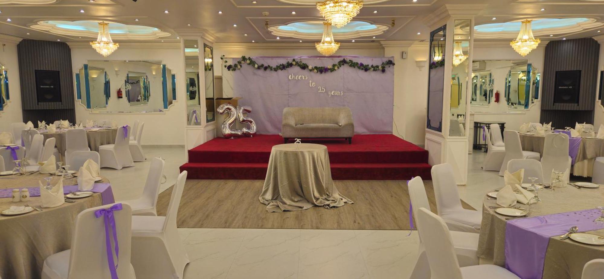 Nova Park Hotel Шарджа Екстериор снимка